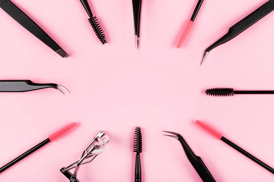 7 Must-Have Lash Tweezers for Perfect Eyelash Extension Application
